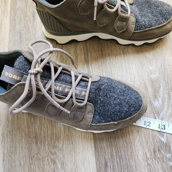 SOREL Sneakers Women's Kinetic Caribou Boot Waterproof Size 9.5