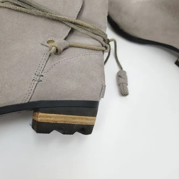 SOREL Suede Taupe Farah Short Tassel Western Boho Boots
