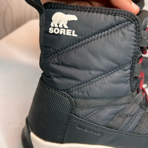 Sorel Whitney II Short Lace Boots Women’s  Size 5