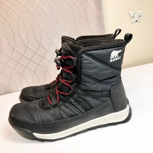 Sorel Whitney II Short Lace Boots Women’s  Size 5
