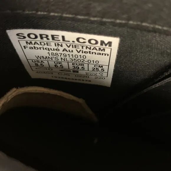 Sorel Women’s Size 8.5 Black Emelie Zip Waterproof Ankle Bootie Black NL…