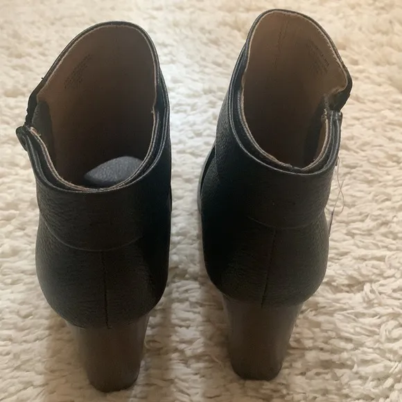 Splendid Black Leather Open Toe Booties