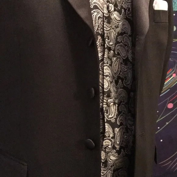 Stacy Adams Tuxedo Coat