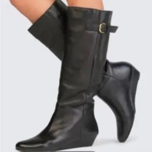 Steve Madden Black Leather Tall Buckle Boots size 6