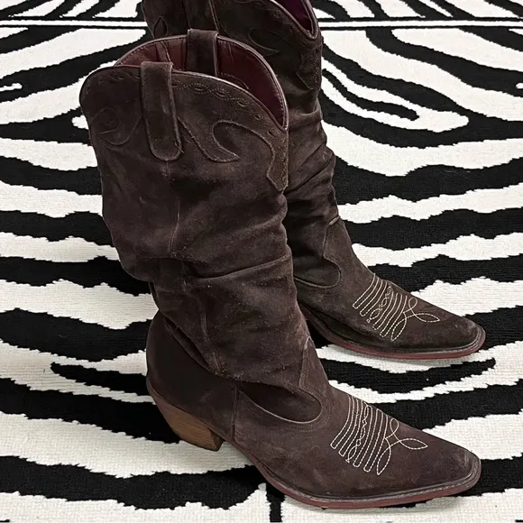 Steve Madden Chocolate Brown Suede Slouchy Saddle Cowboy Boots Size 10