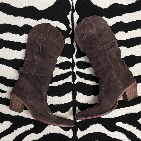Steve Madden Chocolate Brown Suede Slouchy Saddle Cowboy Boots Size 10