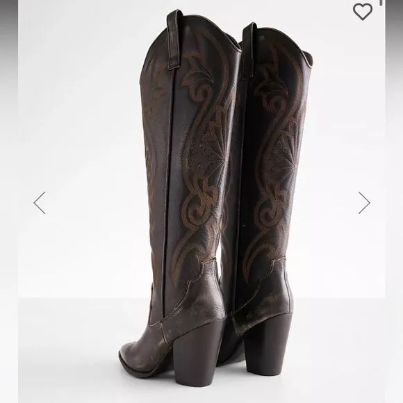 Steve Madden lashes leather tall western boots