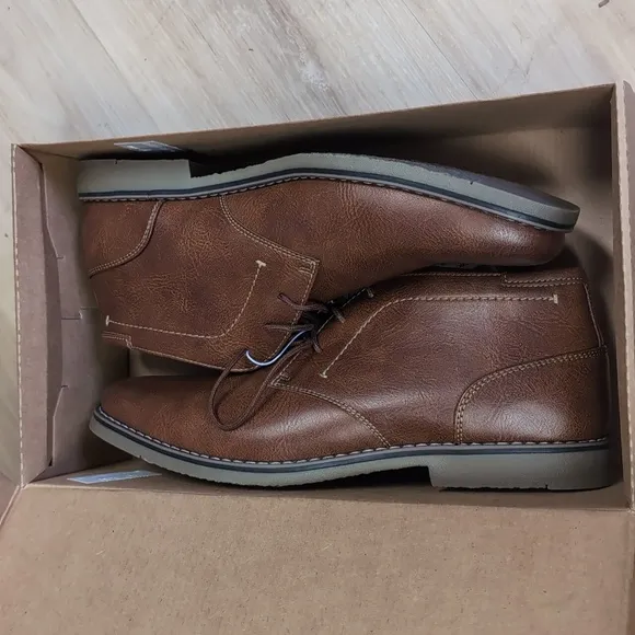 STEVE MADDEN Men's Short Chukka P-Symin Boots In Cognac