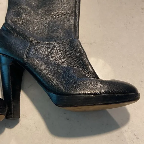 Steve Madden Tall Knee High Black Pebble Leather Heeled Boots Size 9
