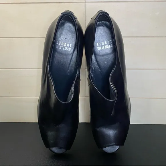 Stuart Weitzman Black Leather Peep Toe Heels Women's Size 9 Shoes M Zipper Pumps