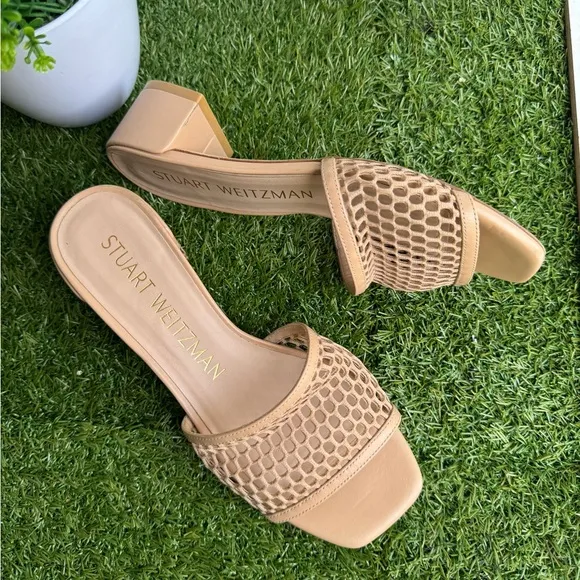Stuart Weitzman (Ginger) Beige Mesh CAYMAN 35 Block Heel slide Sandals size 7