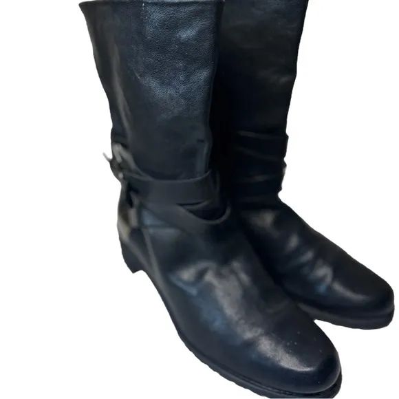 Stuart Weitzman Short Riding Boots