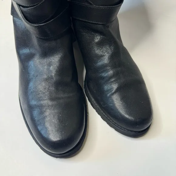 Stuart Weitzman Short Riding Boots