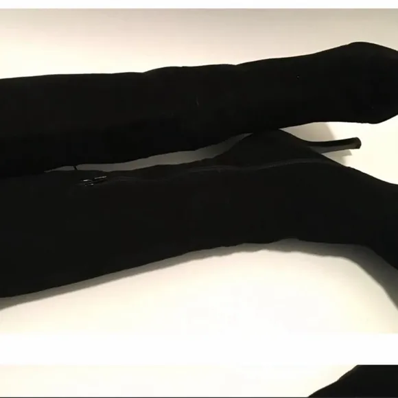 STUART WEITZMAN TALL BOOTS 8 (VINTAGE)