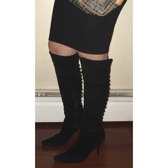 STUART WEITZMAN TALL BOOTS 8 (VINTAGE)