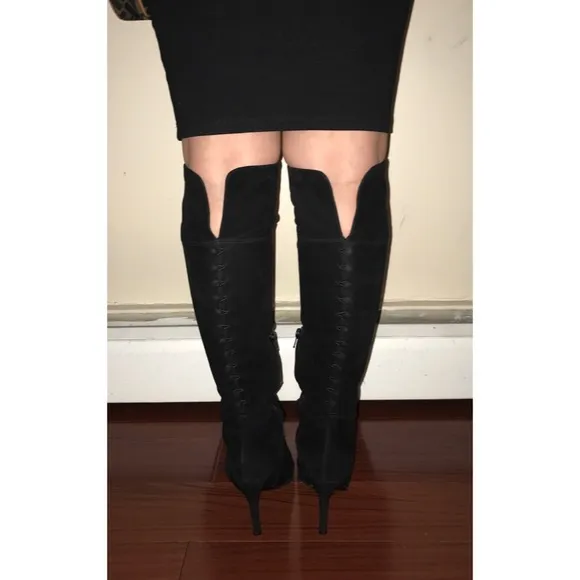 STUART WEITZMAN TALL BOOTS 8 (VINTAGE)