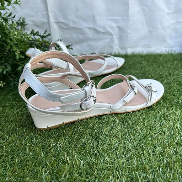 STUART WEITZMANGrecian Buckle WedgeSandal In White SIZE 9.5 $450 NEW