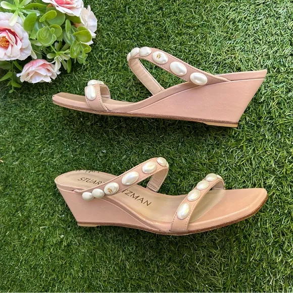 STUART WEITZMANPearlita 50 Embellished Wedge Sandals Adobe size 5.5 women