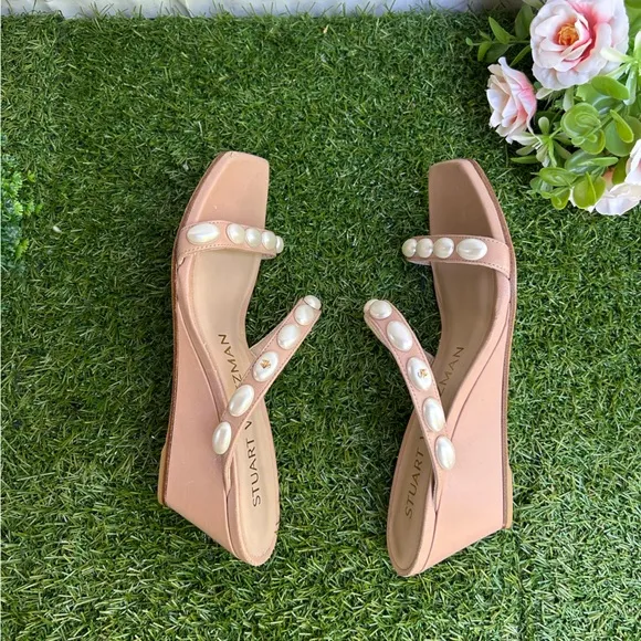 STUART WEITZMANPearlita 50 Embellished Wedge Sandals Adobe size 5.5 women