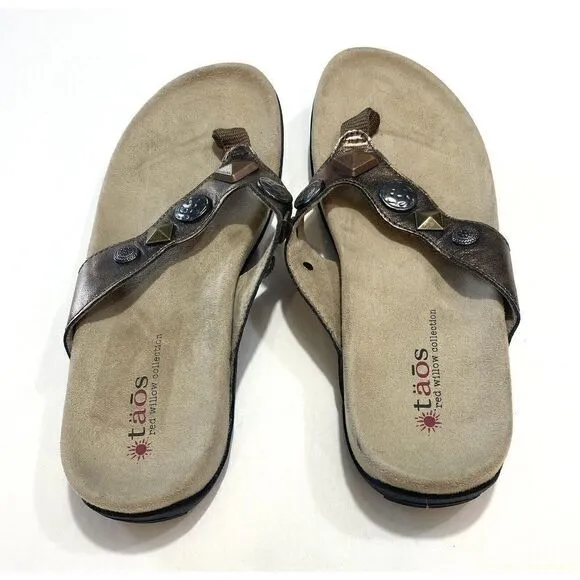 TAOS Red Willow Wanda Leather Thong Flip Flop Sandals Women's SZ 7 US 38 EU EUC