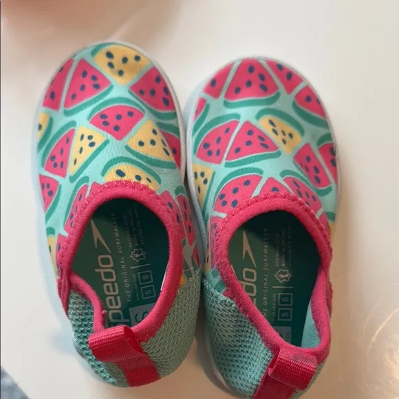 Toddler Girls Summer Sandals and Water shoes Size 5&amp;6