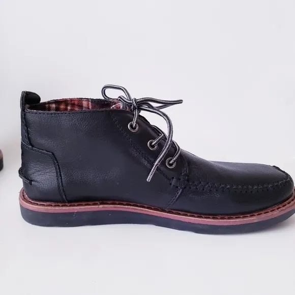Toms Black Leather Lace-up Boots
