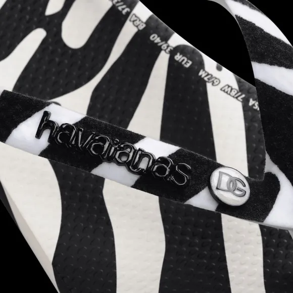 Top Havaianas Dolce&amp;Gabbana Flip Flops Trendy 2024 Zebra sandals