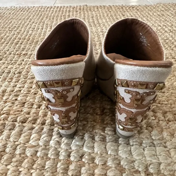 Tory Burch Beige Wedge Sandals with Tory Burch Beaded Detail on Heel Size 7.5