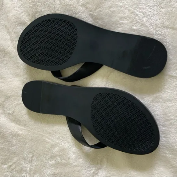 Tory Burch Black Leather Flip Flaps Sandals