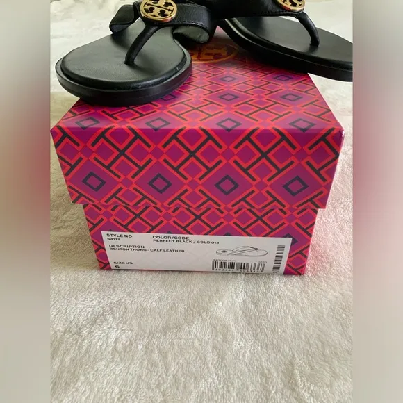 Tory Burch Black Leather Flip Flaps Sandals
