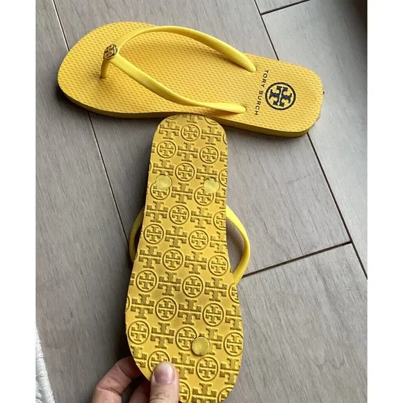 Tory Burch Flip Flops flats sandals logo yellow women 5 5.5