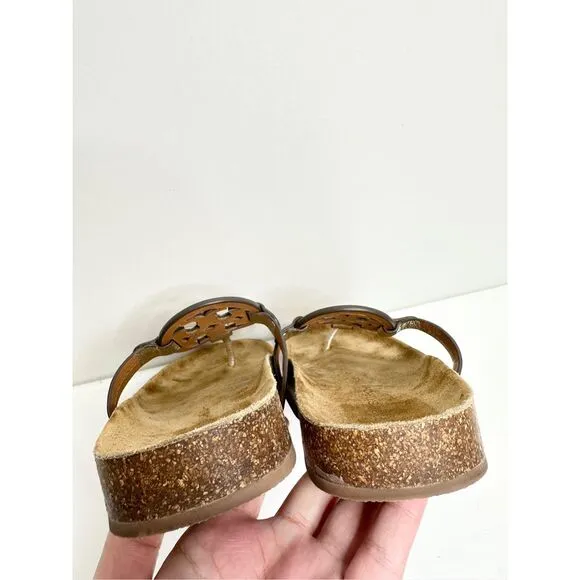 Tory Burch Miller Cloud Sandals Womens Size 9 Spark Gold With Medallion