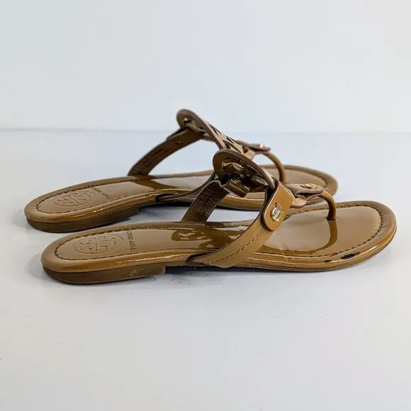 Tory Burch Miller Sandals Womens 7.5 Tan Patent Leather Flat Double T Logo Thong