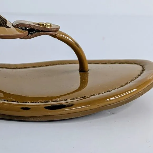 Tory Burch Miller Sandals Womens 7.5 Tan Patent Leather Flat Double T Logo Thong