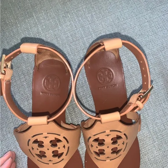 Tory Burch Tan Leather Sandals size 7