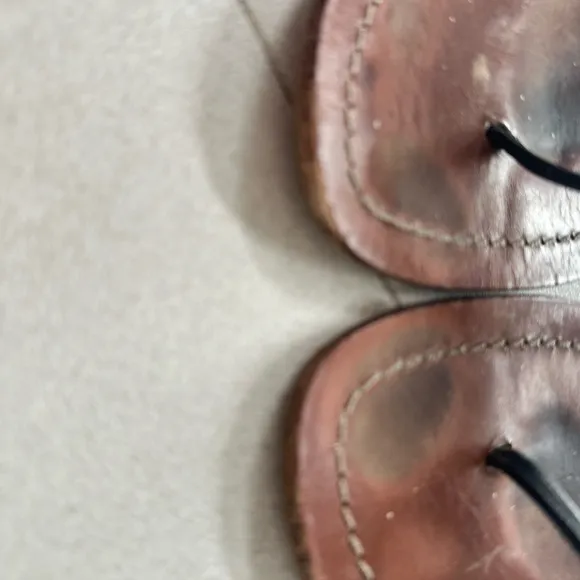 Tory Burch Terra Leather Flip-Flops Size 10