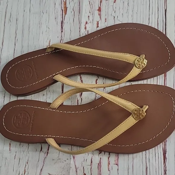 Tory Burch Terra Sun Beige Patent Leather Thongs Size 7