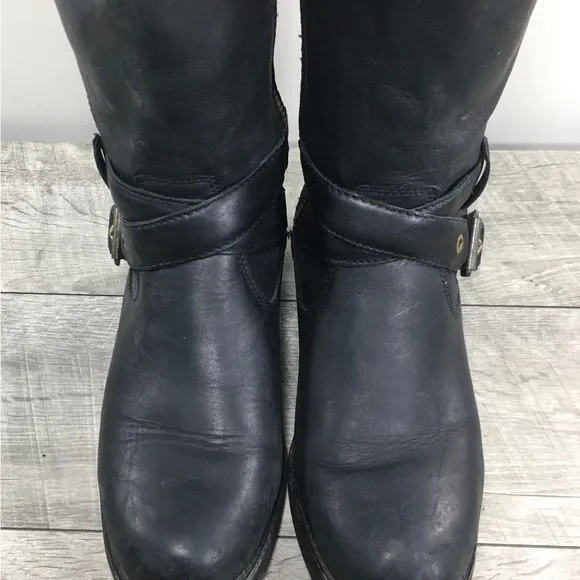 UGG 1019071 Harington Women’s Black Leather Buckle Riding Boots Booties Size 7