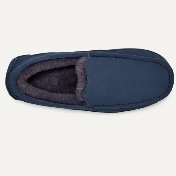 Ugg Ascot Slipper Size 10