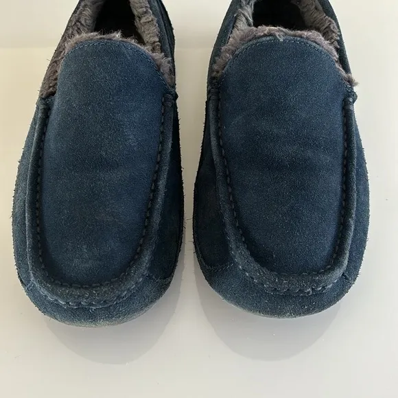 Ugg Ascot Slipper Size 10