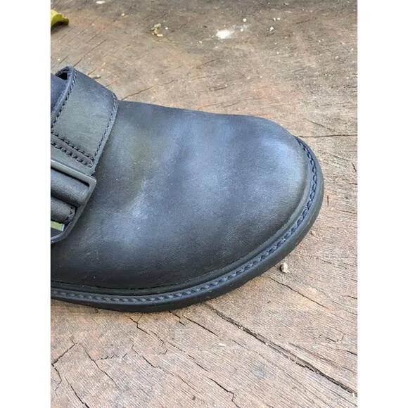 UGG Ashton Short Weather black leather ankle boots girls size 2