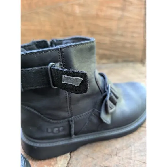 UGG Ashton Short Weather black leather ankle boots girls size 2