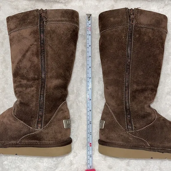 UGG Australia Cargo III 3 Tall Boots Brown Buckle Side Zipper size 5 Style #5132
