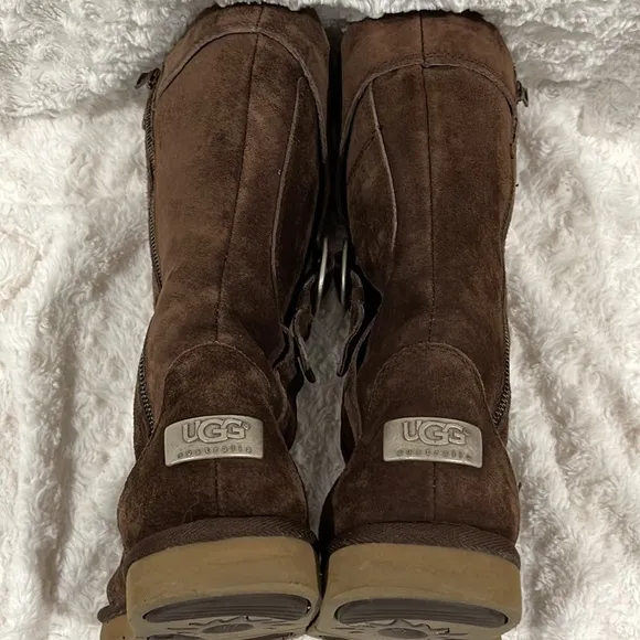 UGG Australia Cargo III 3 Tall Boots Brown Buckle Side Zipper size 5 Style #5132