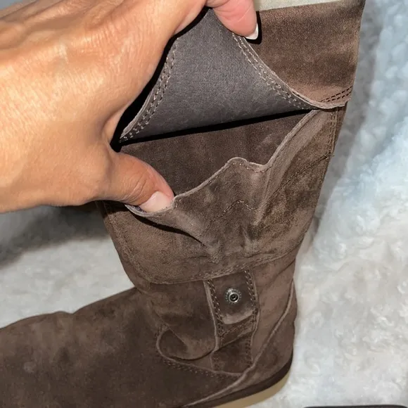 UGG Australia Cargo III 3 Tall Boots Brown Buckle Side Zipper size 5 Style #5132