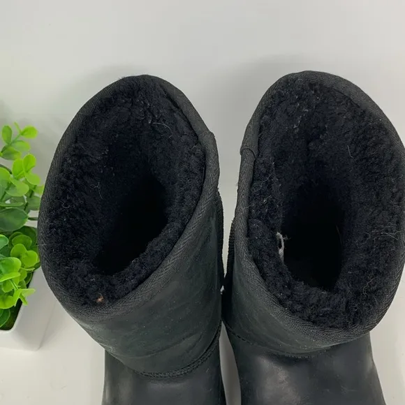 UGG Australia Classic Leather Short Boots