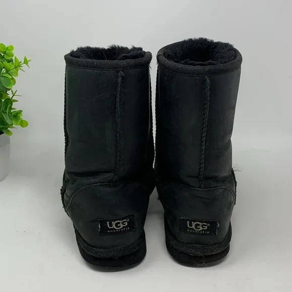 UGG Australia Classic Leather Short Boots