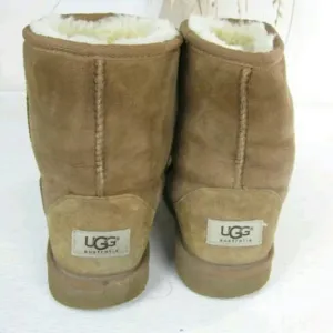 UGG AUSTRALIA CLASSIC SHORT BROWN fur boots