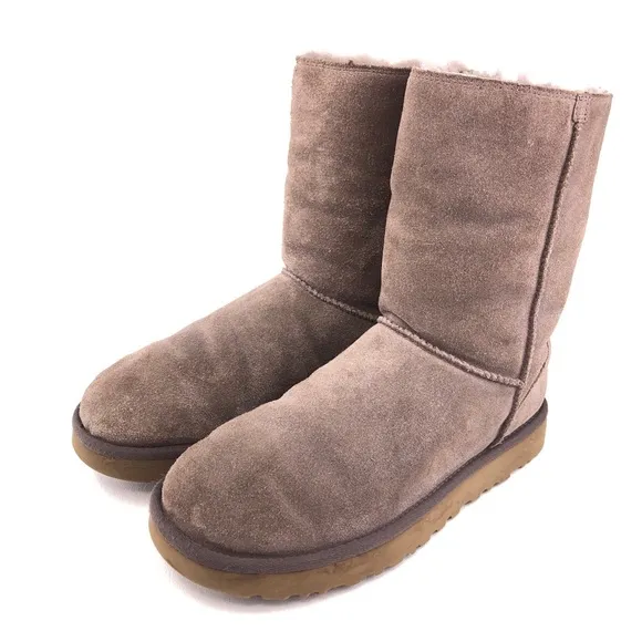 UGG Australia Classic Short Zip Sheepskin Winter Boots 10