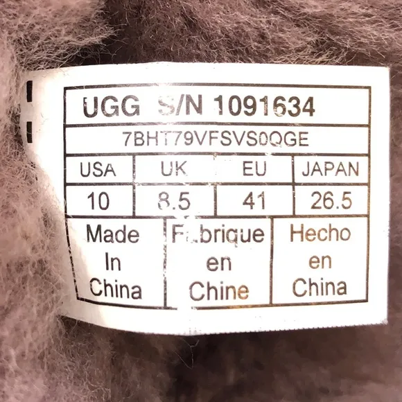 UGG Australia Classic Short Zip Sheepskin Winter Boots 10